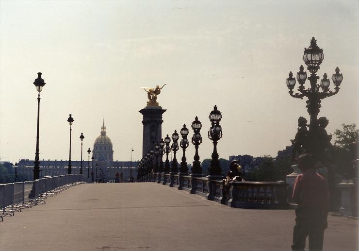1997.07 - Paryż - 021 - Most Aleksandra III.jpg